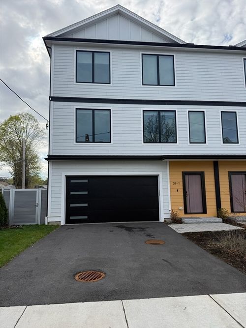 1-39 Floyd St, Waltham, MA, 02453-4207 | Card Image