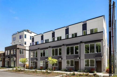 b-1638 20th Ave, Seattle, WA, 98122-2806 | Card Image