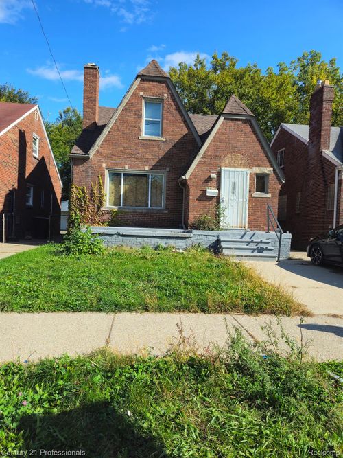 9610 Rutland St, Detroit, MI, 48227-1021 | Card Image
