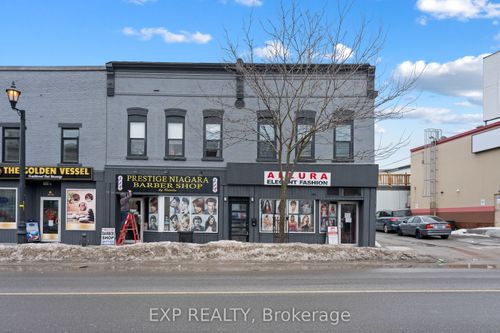 5860 Ferry St, Niagara Falls, ON, L2G1S9 | Card Image