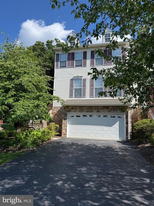 116 Fringetree Dr, WEST CHESTER, PA, 19380-7334 | Card Image