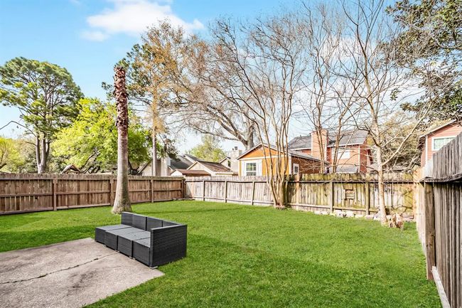 16619 Capewood Dr, House other with 2 bedrooms, 2 bathrooms and 2 parking in Humble TX | Image 16