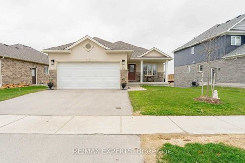 150 Bridge Cres, Palmerston, ON, N0G2P0 | Card Image