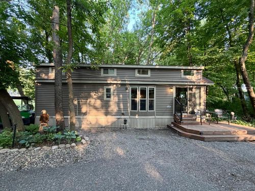 413-2945 County Road 4 Sw, Cokato, MN, 55321-4125 | Card Image