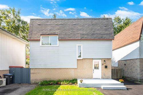 22 Highview Trail, Brampton, ON, L6S1P5 | Card Image