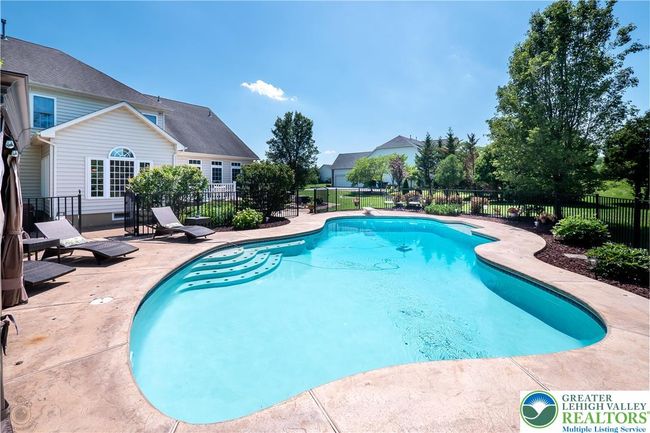 2307 Blackledge Dr, House other with 4 bedrooms, 5 bathrooms and null parking in Quakertown PA | Image 56