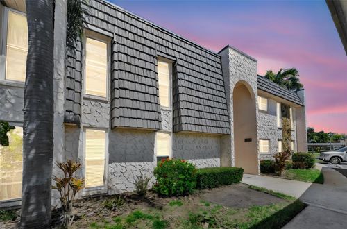 219-219 Elmwood Cir, SEMINOLE, FL, 33777-4845 | Card Image