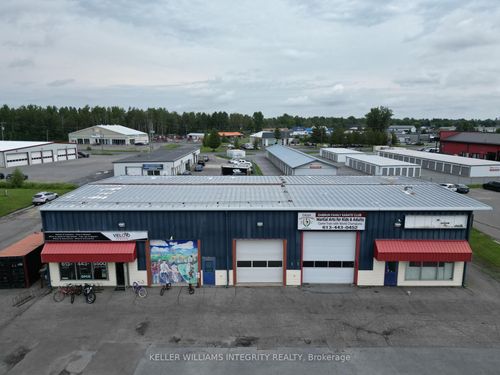 671 Rue Notre Dame, Embrun, ON, K0A1W1 | Card Image