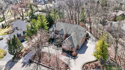 5148 Crest Knolls Ct, Bloomfield Hills, MI, 48302-2649 | Card Image