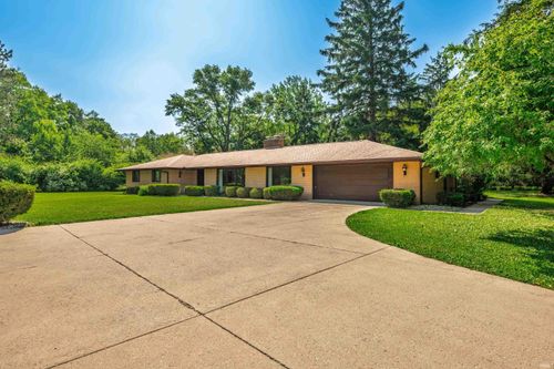 4507 W Peachtree Ln, Muncie, IN, 47304-4132 | Card Image