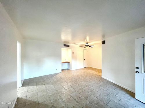 unit-70-2945 N 19th Ave, Phoenix, AZ, 85015-6006 | Card Image