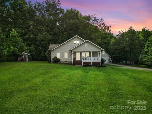 275 Haynes Dr, Salisbury, NC, 28146-9332 | Card Image
