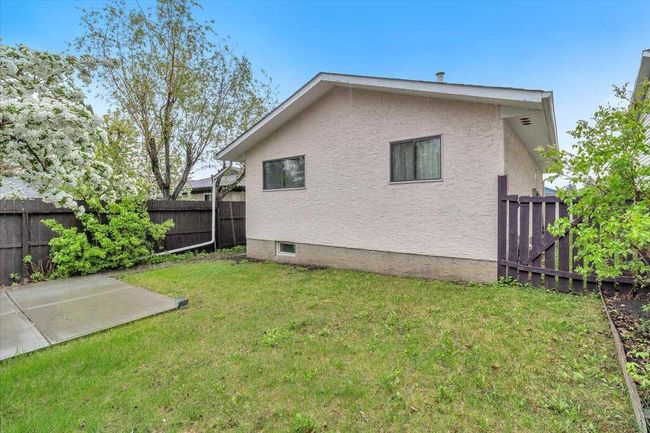 84 Shawmeadows Crescent Sw, House other with 4 bedrooms, 2 bathrooms and 1 parking in Calgary AB | Image 32