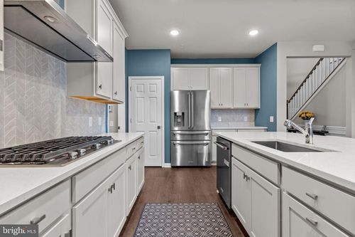 4008 Marquis Ln, JAMISON, PA, 18929-1167 | Card Image