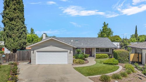 1213 Lexington Dr, Modesto, CA, 95350-1217 | Card Image