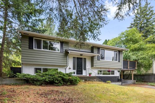 3211 Uplands Dr, Nanaimo, BC, V9T2T2 | Card Image