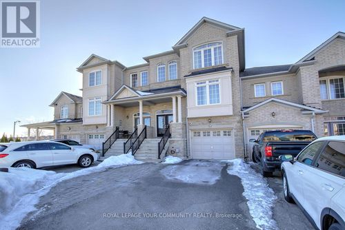 5 Millhouse Crt, Maple, ON, L6A4J4 | Card Image