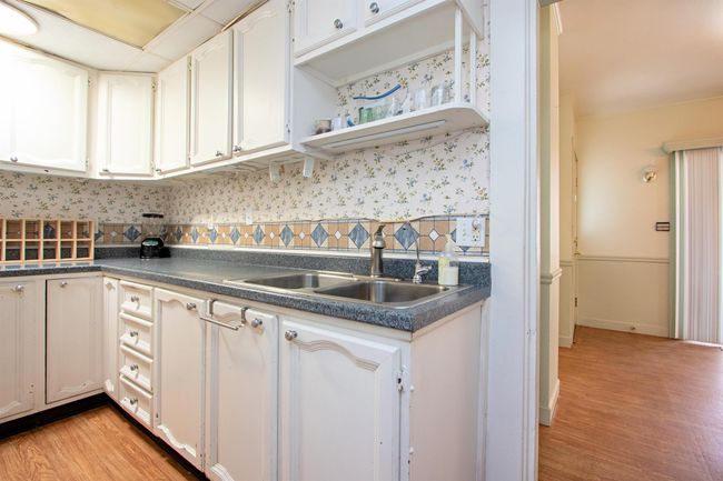 210 Winter St, Home with 0 bedrooms, 2 bathrooms and null parking in St. Johnsbury VT | Image 13