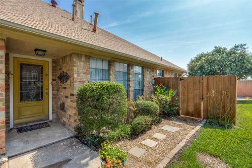 2316 Arroyo Ct, Plano, TX, 75074-3408 | Card Image