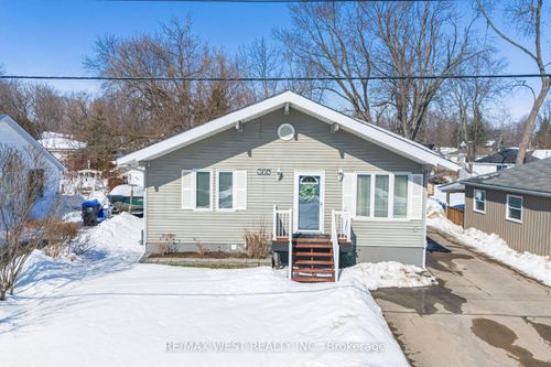 924 Vicrol Dr, Innisfil, ON, L9S1V4 | Card Image