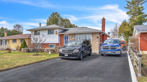 1211 Sorrel Road, London East, ON, N5V2N5 | Card Image