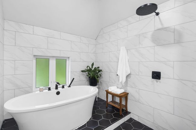 19-web-or-mls-DSC01780 | Image 20