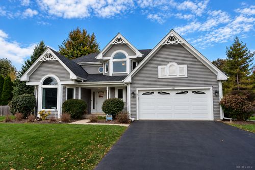 410 Preswick Ct, Oswego, IL, 60543-8707 | Card Image