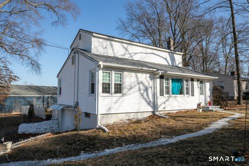 10 Beach Park Rd, Clinton, CT, 06413-2704 | Card Image