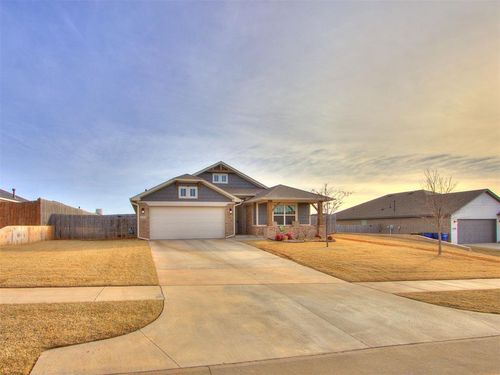 324 Renee Drive, Blanchard, OK, 73010 | Card Image