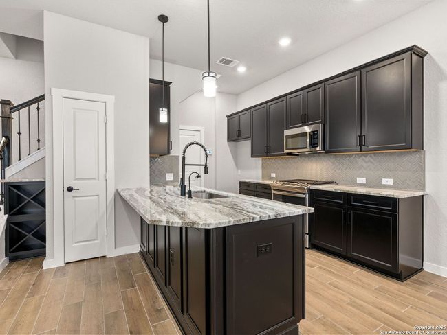 UNIT-30 - 5843 Whitby Rd, House other with 3 bedrooms, 4 bathrooms and null parking in San Antonio TX | Image 11
