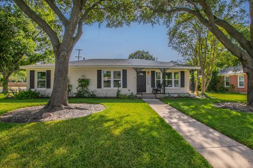 2200 N 52nd St, Waco, TX, 76710-1653 | Card Image