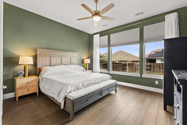 356 Coyote Creek Way, House other with 4 bedrooms, 4 bathrooms and 5 parking in Kyle TX | Image 23
