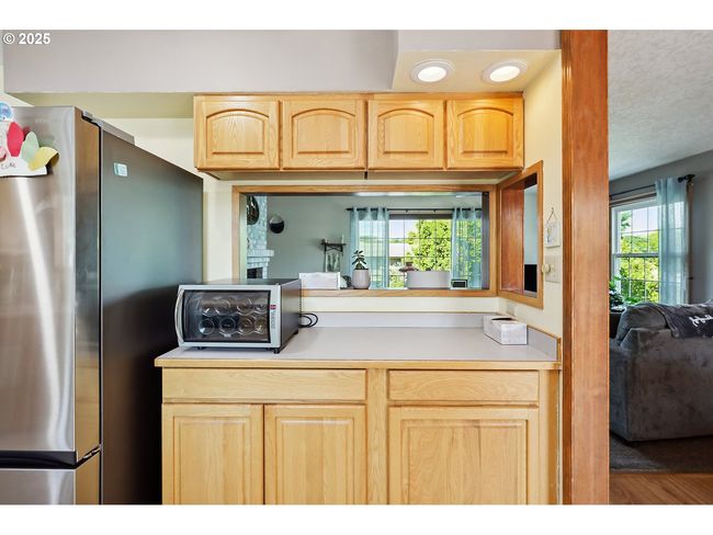 620 Sherman Dr, House other with 3 bedrooms, 2 bathrooms and 2 parking in The Dalles OR | Image 12