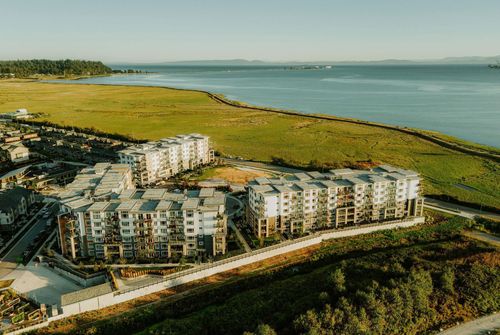 102-2431 Rabbit Dr, Tsawwassen, BC, V4M0G5 | Card Image