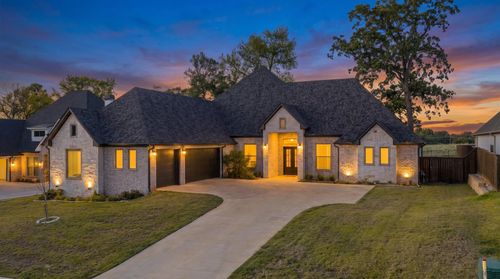 3922 Hidden Hills Cir, Longview, TX, 75605-1557 | Card Image