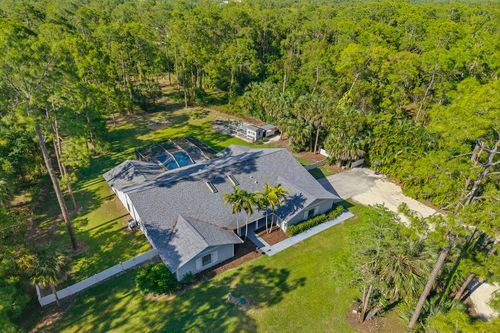 3731 5th Ave Nw, Naples, FL, 34120-1625 | Card Image