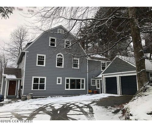 526 Main St, Juneau, AK, 99801-1154 | Card Image