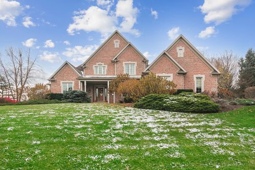 614 Birch Hollow Dr, Antioch, IL, 60002-9367 | Card Image