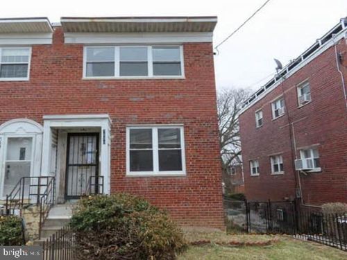 7539 9th St Nw, WASHINGTON, DC, 20012-1601 | Card Image