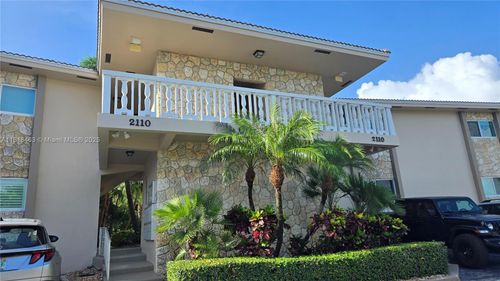 apt-2a-2110 Ne 39th St, Fort Lauderdale, FL, 33308-5659 | Card Image