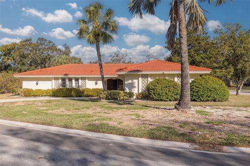 2430 Roberta Lane, CLEARWATER, FL, 33764 | Card Image