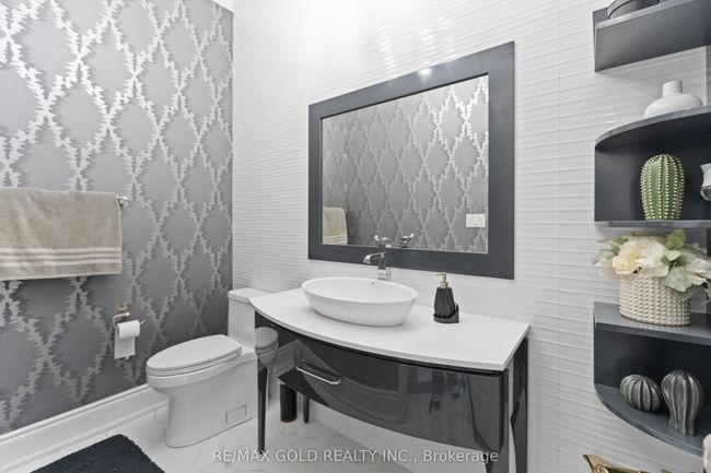40 Autumn Olive Way, House other with 4 bedrooms, 6 bathrooms and 8 parking in Brampton ON | Image 11