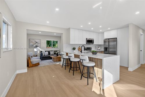 2805 Nw 210th Ter, Miami Gardens, FL, 33056-1450 | Card Image