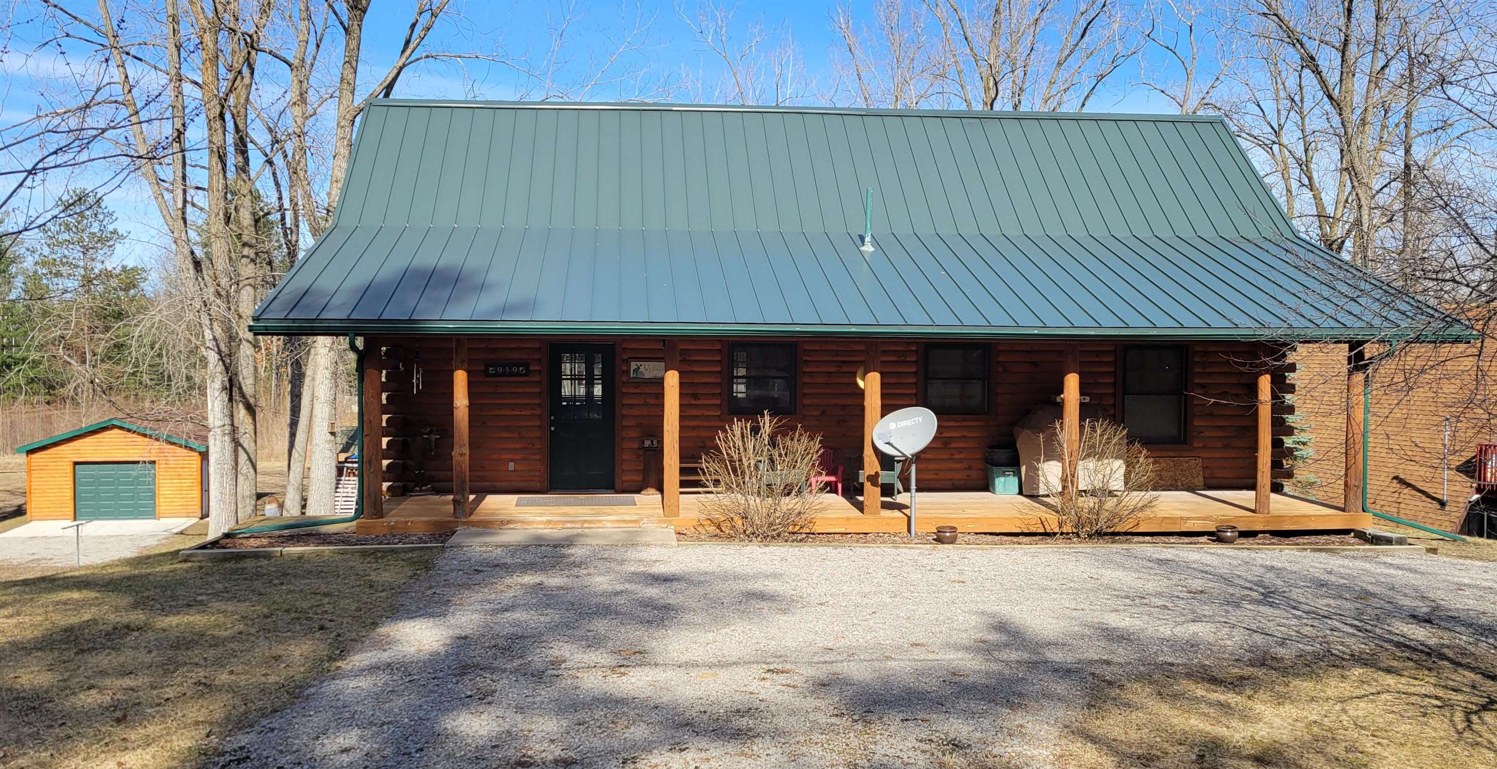 Kaypat Dr, Hope, MI 48628