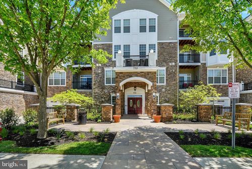 204-7701 Travertine Dr, BALTIMORE, MD, 21209-5316 | Card Image