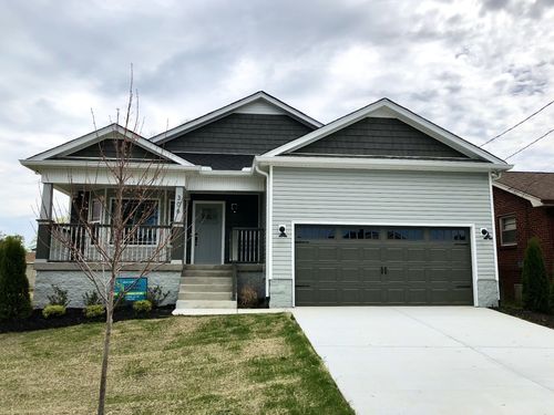 306 26th St, Old Hickory, TN, 37138-2565 | Card Image