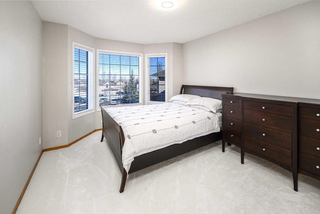 27 Hampstead Grove Nw, Home with 4 bedrooms, 2 bathrooms and 4 parking in Calgary AB | Image 30