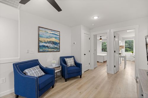 677/679 Neighborhood Road, wellford, SC, 29385 | Card Image