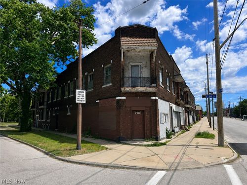 741 E 99th St, Cleveland, OH, 44108-4111 | Card Image