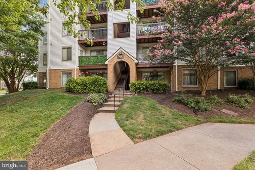 apt-102-9559 Coggs Bill Dr, MANASSAS, VA, 20110-7047 | Card Image